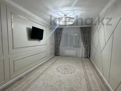 3-бөлмелі пәтер · 88.4 м² · 9/10 қабат, Алтын орда ш/а., бағасы: 28 млн ₸ в Актобе, мкр. Алтын орда