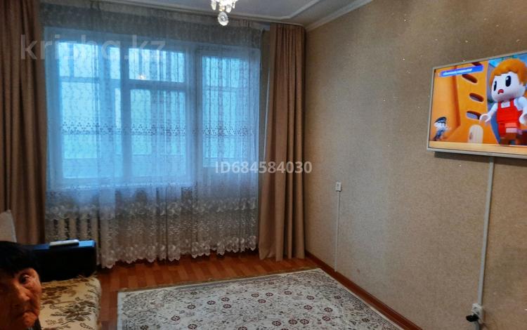 2 комнаты · 47 м² · 3 этаж, Сурова 143 — Казиту, магазин Урал за 80 000 〒 в Уральске — фото 2