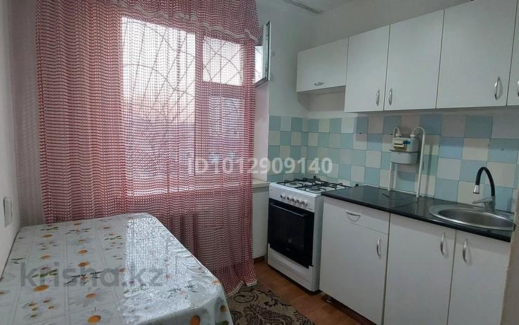1-комнатная квартира · 29 м² · 5/5 этаж, мкр Жайлау — 3-4 базарчик за 70 000 ₸ в Таразе — фото 2