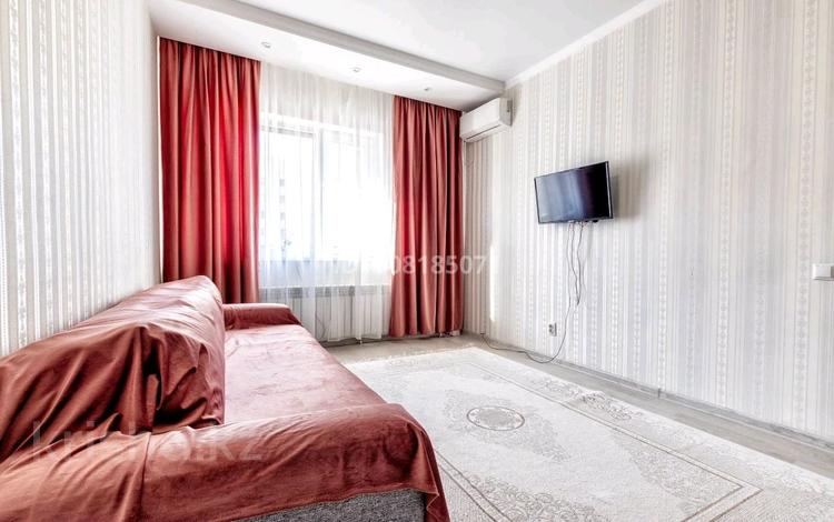 1-бөлмелі пәтер · 40 м² · 6/21 қабат, Кабанбай батыра 29, бағасы: 3 000 ₸ в Астане, Нура р-н — фото 2