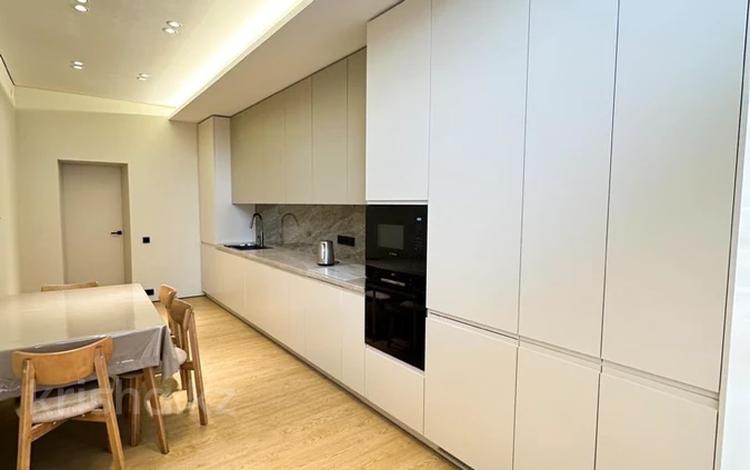 2-комнатная квартира · 74 м² · 1/13 этаж, Журавлева 26 за 64 млн ₸ в Алматы, Бостандыкский р-н — фото 2