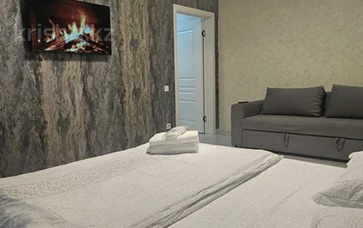 1-бөлмелі пәтер · 42 м² · 1/5 қабат, Мкр. Айнабулак-4 170, бағасы: 20 000 ₸ в Алматы, Жетысуский р-н — фото 2