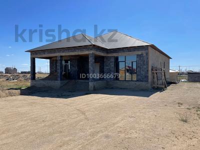 Продажа домов и дачи в Улытау обл.: Отдельный дом · 5 комнат · 220 м² · 10 сот., Молодежная — Конечной остановке за 27 млн 〒 Отдельный дом · 5 комнат · 220 м² · 10 сот., Молодежная — Конечной остановке за 27 млн 〒 в Жезказгане