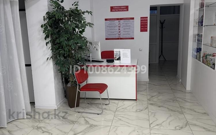 Прибыльный бизнес ( аптека и кабинет инвиво) · 140 м², бағасы: 25 млн 〒 в Актобе — фото 2