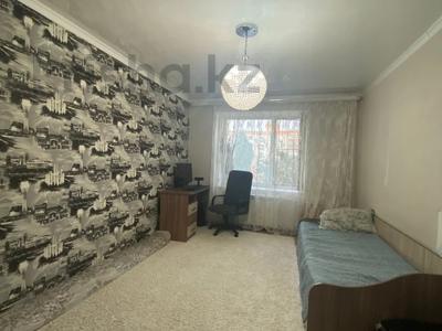 3-бөлмелі пәтер · 77.7 м² · 4/10 қабат, 12 ш/а., бағасы: 29 млн ₸ в Актобе, мкр 12