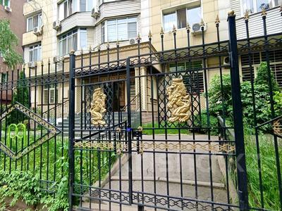 Еркін, кеңселер, дүкендер мен бутиктер, қоғамдық тамақтану орны, сұлулық салондары, медорталықтар мен дәріханалар, білім орталықтары · 430 м², бағасы: 300 млн ₸ в Алматы, Алмалинский р-н