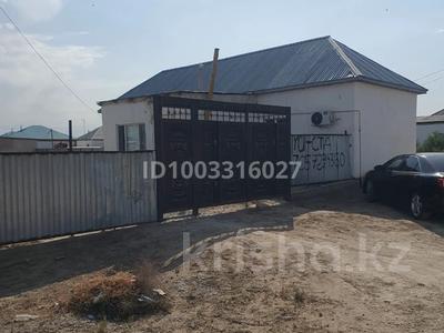 Отдельный дом · 3 комнаты · 80 м² · 12 сот., Алфараби 49 — Бауыржан Момышұлы за 9 млн 〒 в 