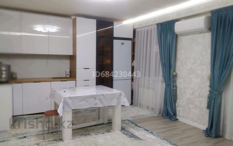 3-комнатная квартира · 70 м² · 7/9 этаж, мкр Нурсат 2 за 34 млн ₸ в Шымкенте, Каратауский р-н — фото 2