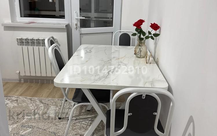 2-бөлмелі пәтер · 60 м² · 5/5 қабат, 13 17, бағасы: 120 000 ₸ в Туркестане — фото 12