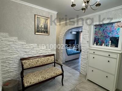 4-бөлмелі пәтер · 80 м² · 4/12 қабат, Жастар 39/1 — Школа Нур Орда, бағасы: 45 млн ₸ в Усть-Каменогорске