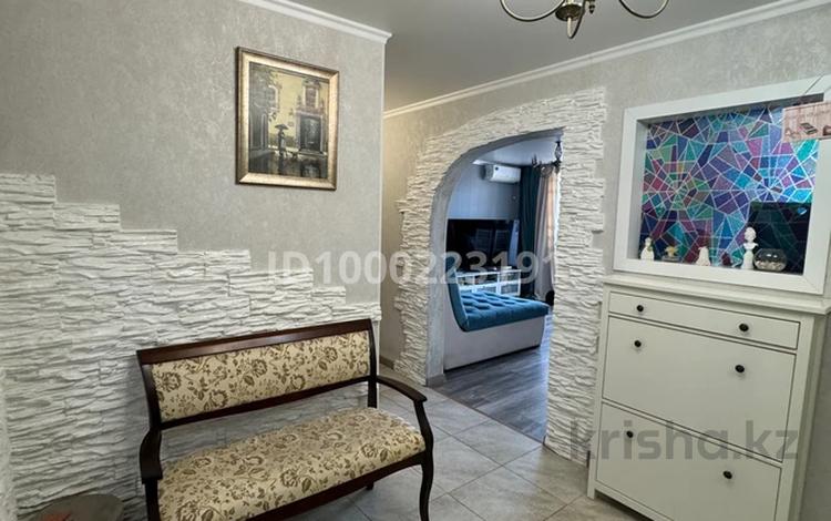 4-комнатная квартира · 80 м² · 4/12 этаж, Жастар 39/1 — Школа Нур Орда за 45 млн 〒 в Усть-Каменогорске — фото 2