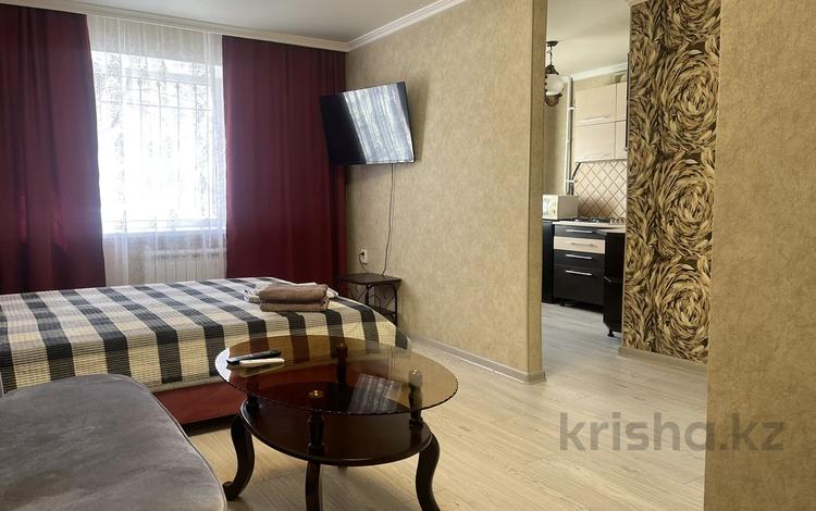 1-бөлмелі пәтер · 35 м² · 1/5 қабат, Алиханова 22/1, бағасы: 10 000 ₸ в Караганде, Казыбек би р-н — фото 18