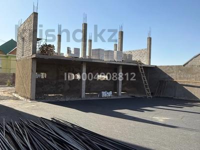 Свободное назначение, офисы, салоны красоты, бани, гостиницы и зоны отдыха, медцентры и аптеки, образование · 550 м² за 200 млн 〒 в Шымкенте, Абайский р-н