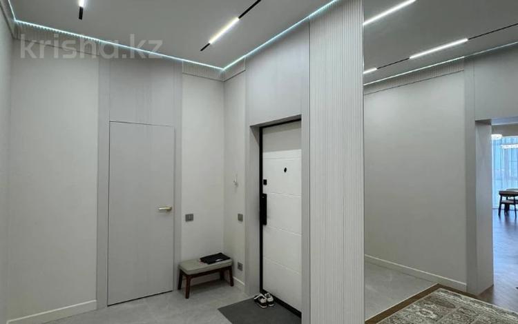 4-бөлмелі пәтер · 140.5 м² · 6/9 қабат, Алтын орда ш/а. 62, бағасы: 82 млн ₸ в Актобе, мкр. Алтын орда — фото 12