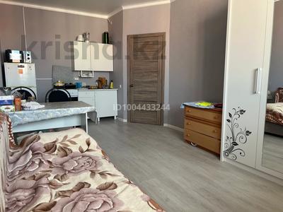 2-бөлмелі пәтер · 38 м² · 8/9 қабат, Калдаяков 26, бағасы: 19 млн ₸ в Астане, Алматы р-н