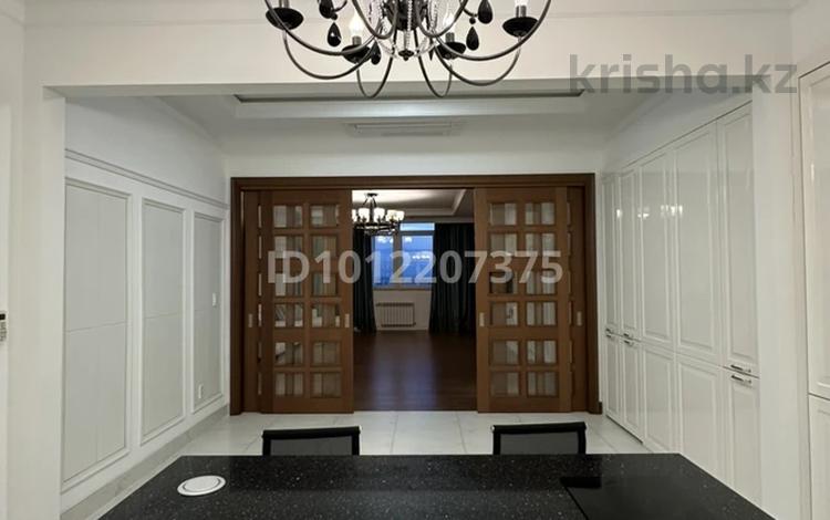 5-бөлмелі пәтер · 203.61 м² · 28/31 қабат, ул. Ахмета Байтурсынова 9блокF2, бағасы: 225 млн ₸ в Астане, Алматы р-н — фото 2