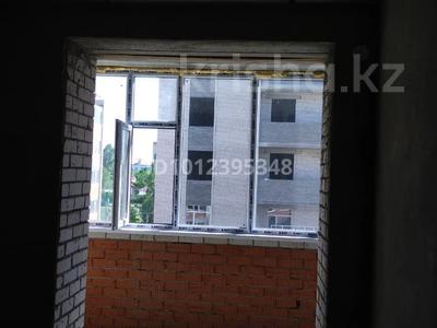 2-комнатная квартира · 56 м² · 3/5 этаж, Асау барак 60б за 14.5 млн ₸ в Актобе, мкр Акжар