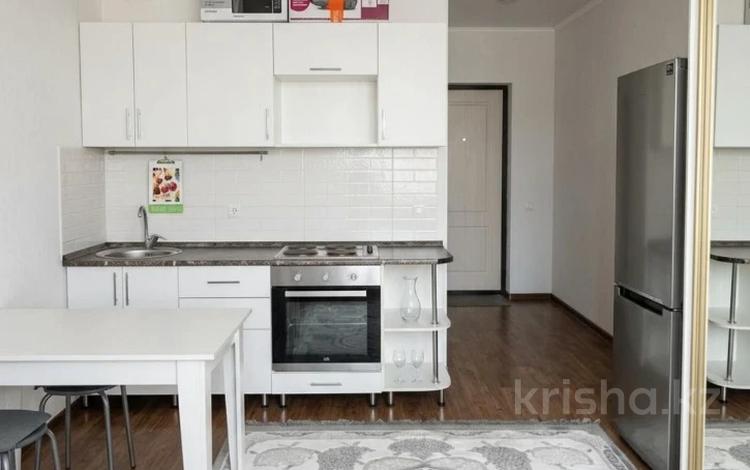1-бөлмелі пәтер · 18.7 м² · 3/3 қабат, Жандосова, бағасы: 12 млн ₸ в Алматы, Наурызбайский р-н — фото 2