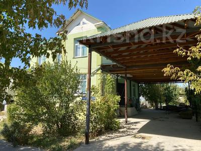 Отдельный дом · 8 комнат · 200 м², мкр Асар-1 за 60 млн ₸ в Шымкенте, Абайский р-н