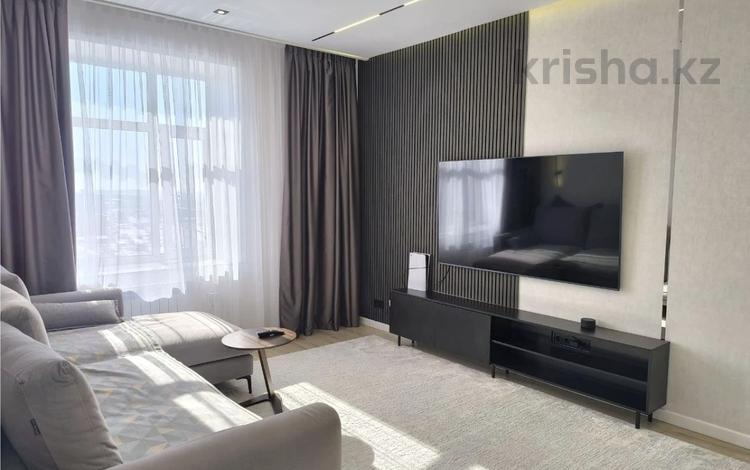 3-комнатная квартира · 89.3 м² · 9/10 этаж, мкр Юго-Восток, ул. Момышулы за 55 млн ₸ в Караганде, Казыбек би р-н — фото 2