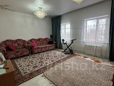 Отдельный дом · 6 комнат · 160 м² · 3.5 сот., Найманбаева 303 за 32 млн ₸ в Семее