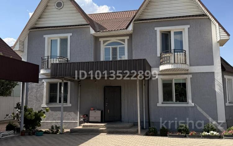 Отдельный дом · 6 комнат · 240 м² · 5 сот., мкр Акбулак — Доспанова 2 за 150 млн ₸ в Алматы, Алатауский р-н — фото 2