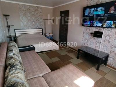1-комнатная квартира · 45 м² · 3/5 этаж, мкр Нурсая 24 за 10 000 ₸ в Атырау