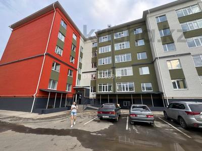 1-бөлмелі пәтер · 48 м² · 2/5 қабат, мкр. Алтын орда 49л, бағасы: 13.5 млн ₸ в Актобе