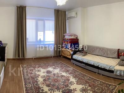 1-бөлмелі пәтер · 42.9 м² · 4/6 қабат, мкр. Алтын орда 8 г, бағасы: 18 млн ₸ в Актобе