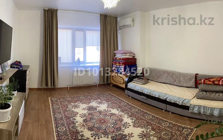 1-бөлмелі пәтер · 42.9 м² · 4/6 қабат, мкр. Алтын орда 8 г, бағасы: 18 млн ₸ в Актобе — фото 2