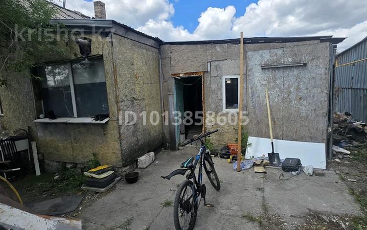 Отдельный дом · 3 комнаты · 56 м² · 5 сот., мкр Городской Аэропорт — Гудермеская космонавтов за 100 000 ₸ в Караганде, Казыбек би р-н — фото 2