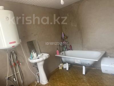 Отдельный дом · 4 комнаты · 150 м² · , мкр Азат, Алма Оразбаева 48 за 15 млн ₸ в Шымкенте, Енбекшинский р-н