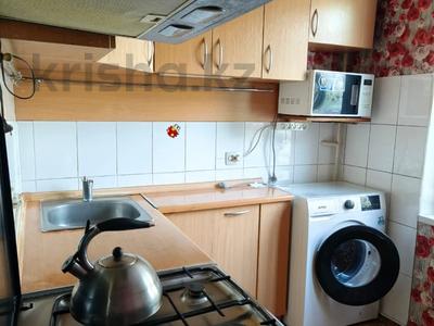 3-бөлмелі пәтер · 60 м² · 1/3 қабат, Геологов 5, бағасы: 200 000 ₸ в Алматы, Жетысуский р-н