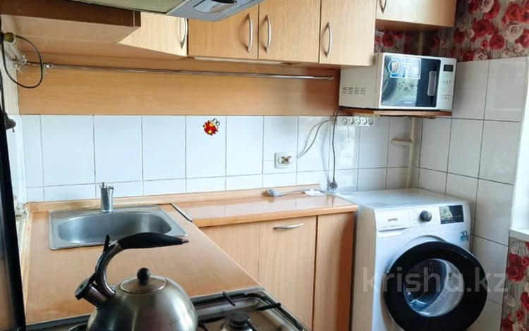3-бөлмелі пәтер · 60 м² · 1/3 қабат, Геологов 5, бағасы: 200 000 ₸ в Алматы, Жетысуский р-н — фото 2