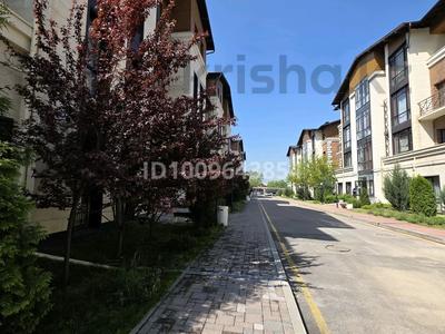 2-бөлмелі пәтер · 75 м² · 1/4 қабат, Ер Тостык 3, бағасы: ~ 67 млн ₸ в Алматы, Наурызбайский р-н