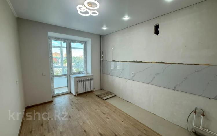1-комнатная квартира · 42.6 м² · 4/9 этаж, Тауельсиздык 30 за 27.5 млн ₸ в Костанае — фото 3