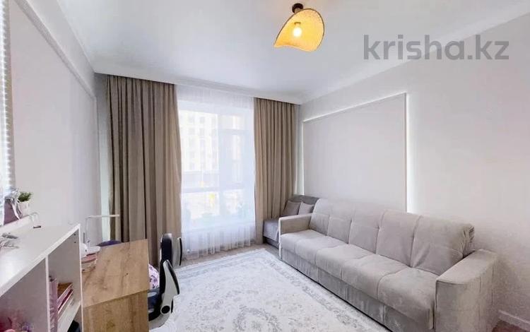 3-комнатная квартира · 62 м² · 2/12 этаж, Омарова 12В за 41.5 млн ₸ в Астане, Нура р-н — фото 10