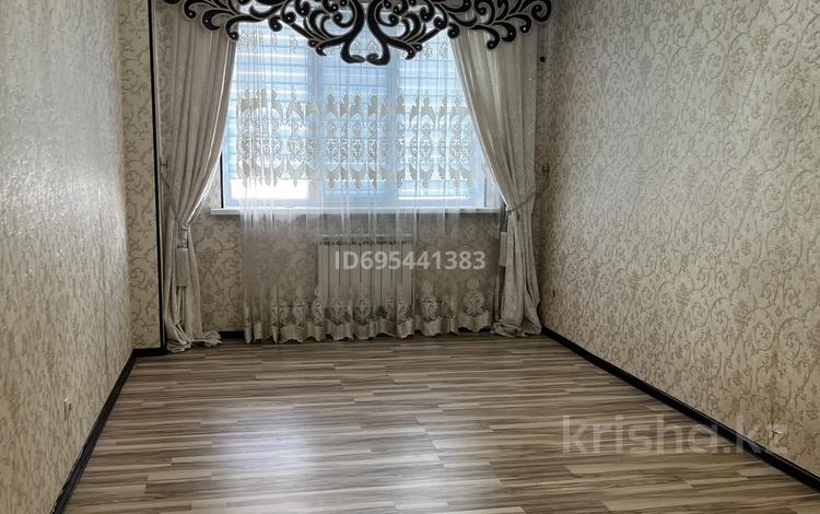 3-комнатная квартира, 78 м², 2/5 этаж помесячно, мкр Кайтпас 2, Тулеметова 69/2