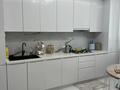 2-бөлмелі пәтер · 87.9 м² · 1/6 қабат, мкр. Алтын орда Мәңгілік ел 19 -26кв, бағасы: 38 млн ₸ в Актобе