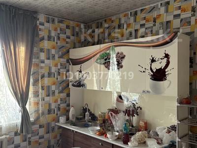 Продажа домов и дачи в Алматинской обл.: Отдельный дом · 3 комнаты · 109.8 м² · 10 сот., Аль-Фараби 40 за 38 млн 〒 Отдельный дом · 3 комнаты · 109.8 м² · 10 сот., Аль-Фараби 40 за 38 млн 〒 в
