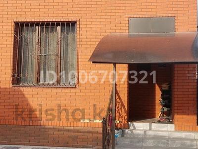 Отдельный дом · 7 комнат · 320 м² · 6 сот., мкр Думан-2 за 180 млн 〒 в Алматы, Медеуский р-н