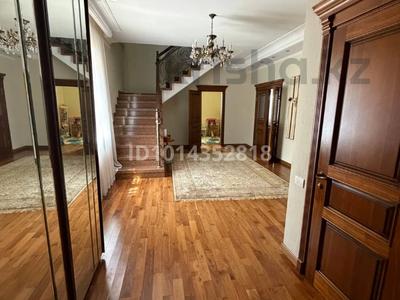 Отдельный дом · 7 комнат · 300 м² · 7 сот., мкр Алмас 96 за 200 млн ₸ в Алматы, Ауэзовский р-н