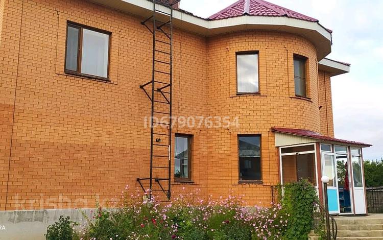 Отдельный дом · 7 комнат · 300 м² · 25 сот., П.ЖибекЖолы, Абая 28/1 за 450 000 〒 в Астане — фото 2