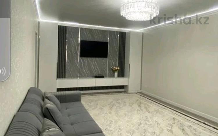 2-комнатная квартира · 70 м² · 4/6 этаж, 39-й мкр 4 за 22.9 млн ₸ в Актау — фото 2