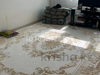 2-бөлмелі пәтер · 64 м² · 4/9 қабат, мкр. Зачаганск пгт 85/2 — Супермаркет алтындар, бағасы: 25 млн 〒 в Уральске