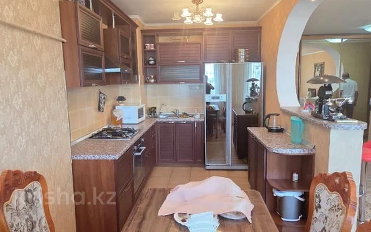 3-комнатная квартира · 92.5 м² · 4/9 этаж, мкр 12 за 29.5 млн ₸ в Актобе — фото 13
