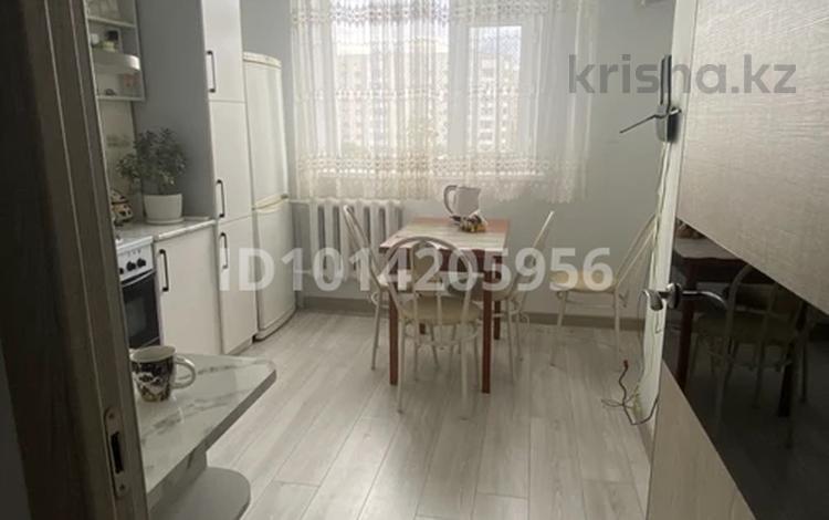 1-комнатная квартира · 36 м² · 6/9 этаж, Керей Жанибек хандары 9 за 11 500 ₸ в Астане — фото 2