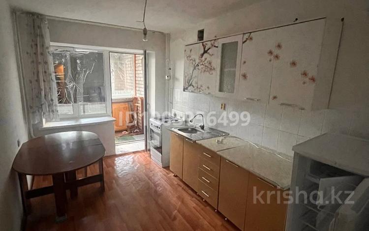 1-бөлмелі пәтер · 30 м² · 5/9 қабат, мкр 4, 4 ш/а 38, бағасы: 90 000 ₸ в Уральске — фото 2