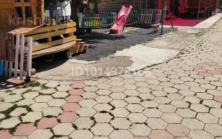 Дом · 6 комнат · 200 м², М Жумабаев 9/2 — За Бурабай молл за 70 000 ₸ в Бурабае — фото 2