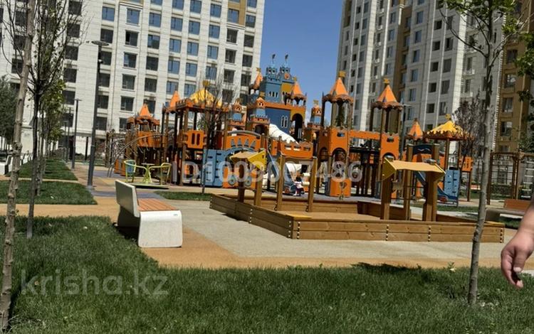 2-бөлмелі пәтер · 65 м² · 14/16 қабат, Байдибек би стр. 127/7, бағасы: 300 000 〒 в Шымкенте, Абайский р-н — фото 2